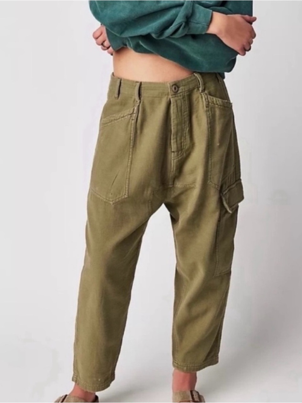 Free People Bay To Breakers Olive Green Cropped Cargo Pants Women Size